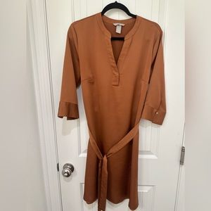 Brown dress